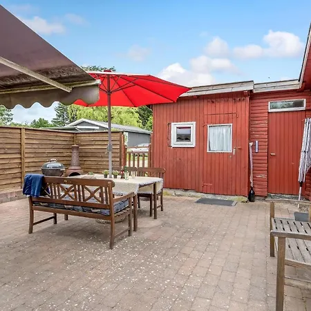 Cozy Home In Faxe Ladeplads With Wifi Ferienhaus *